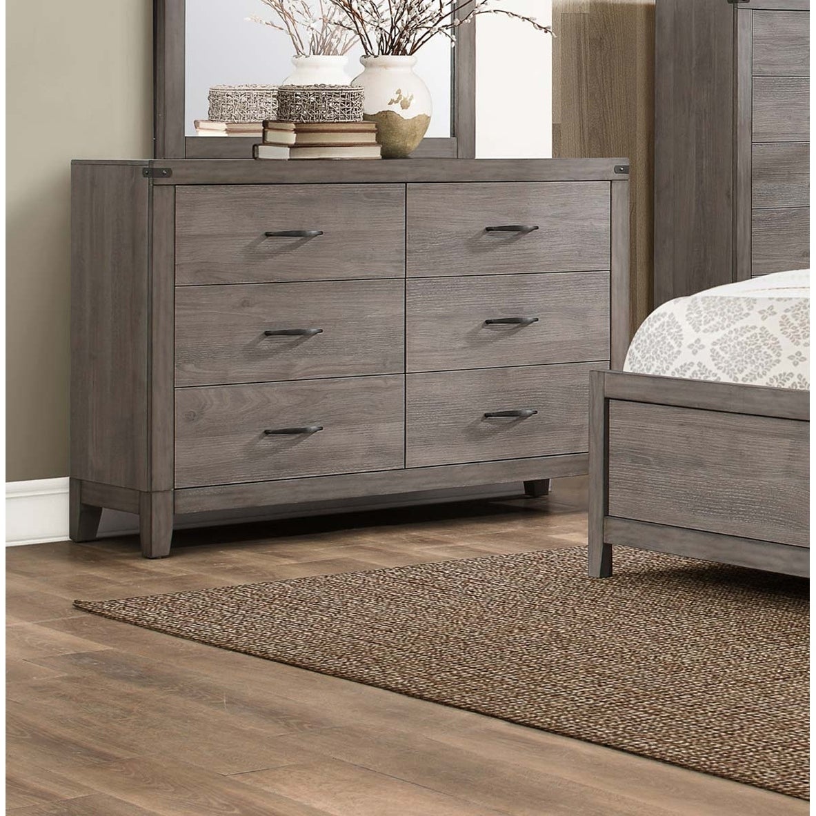 6 Drawer Wooden Dresser With Block Feet， Weathered Gray - - 23486038 - Mycitystee