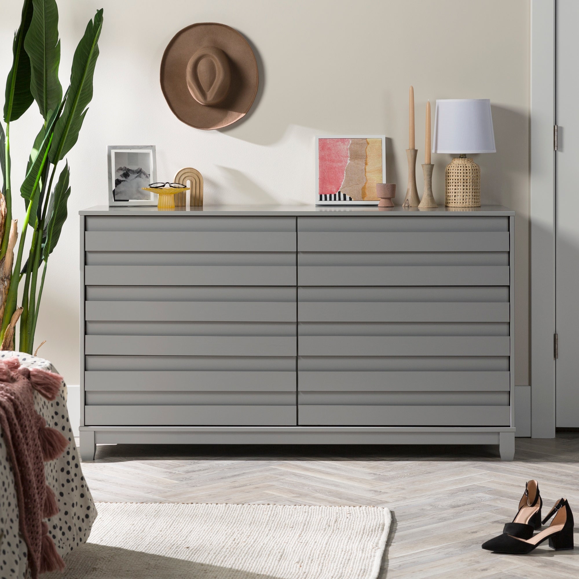 Middlebrook Contemporary Solid Wood 6-Drawer Dresser - - 33781991 - Mycitystee