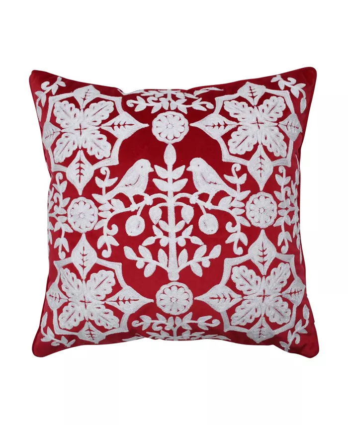 Pillow Perfect Snowflakes and Berries 20