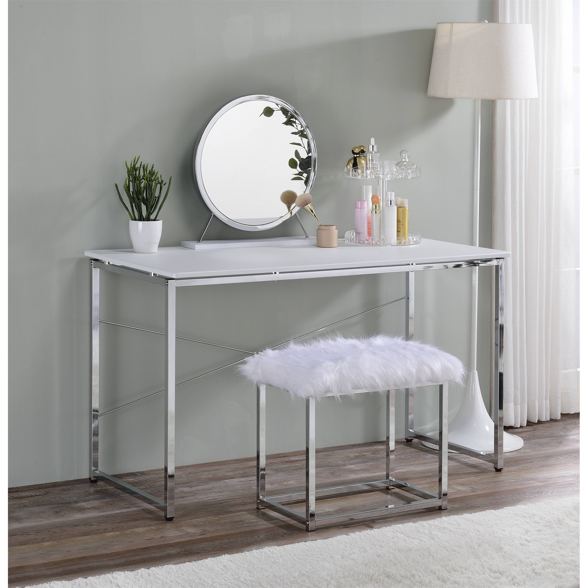 Vanity Desk， Bedroom Dresser in Chrome Finish - - 36908127 - Mycitystee