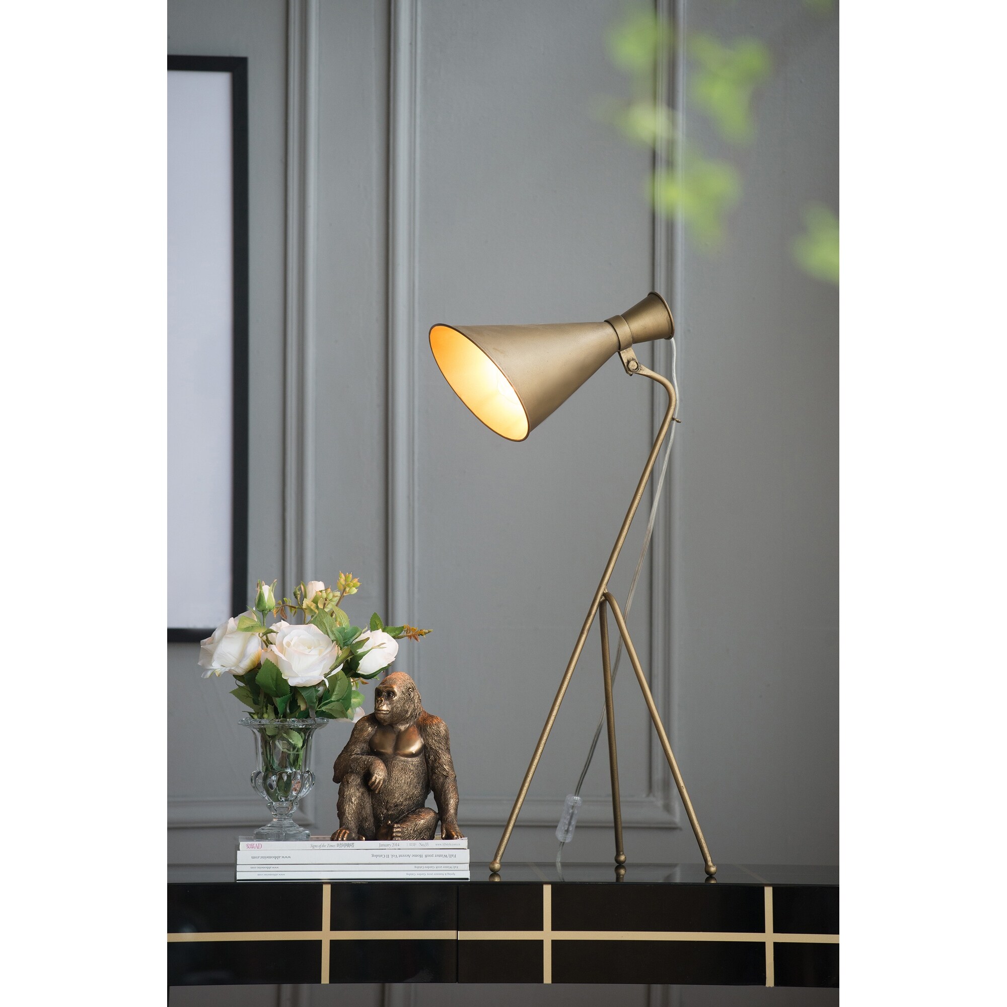 Vintage Arched Table Lamp with Iron Mesh Shade - Mycitystee