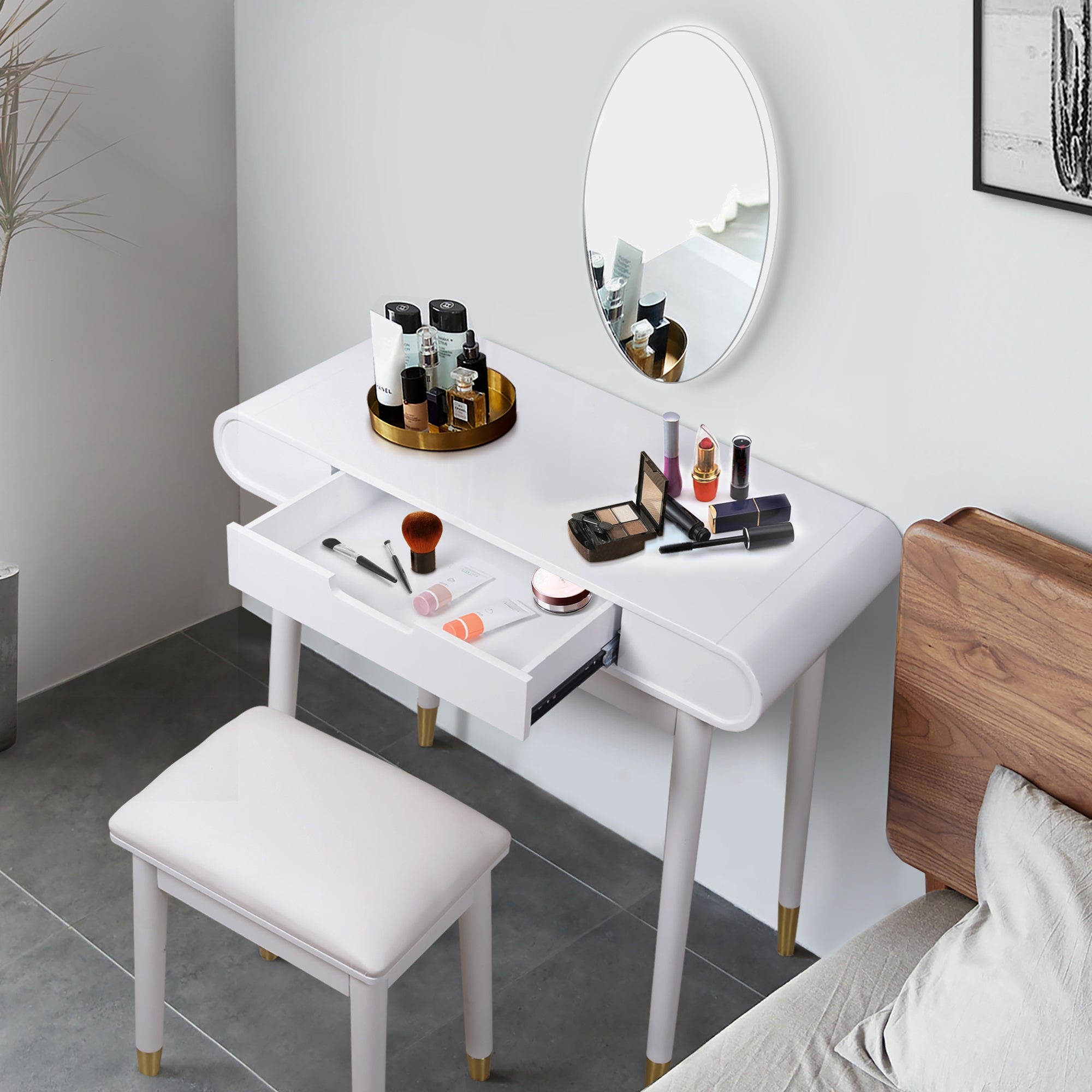 White Makeup Vanity Set with Stool - - 36987187 - Mycitystee