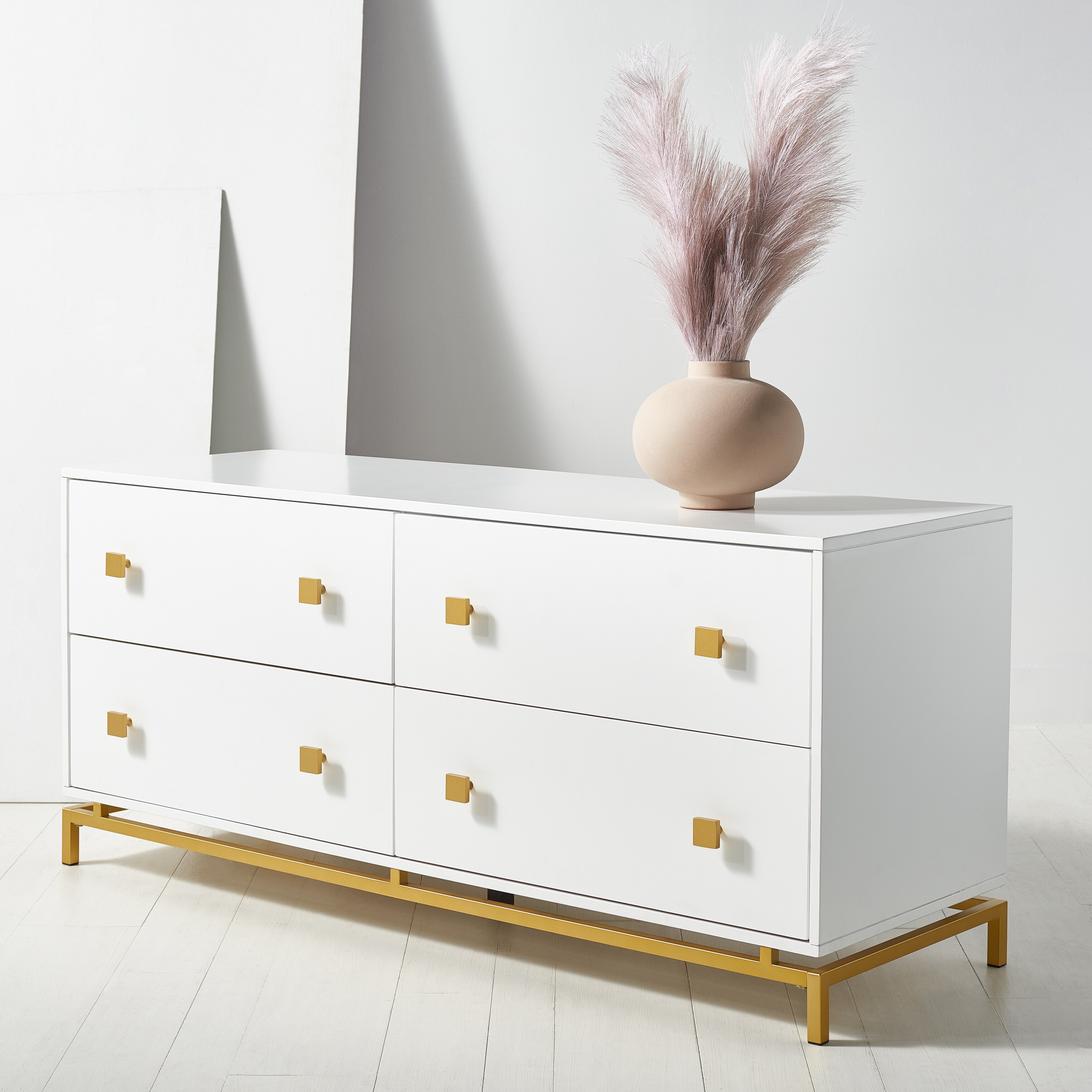 SAFAVIEH Couture Claudette 4-Drawer Dresser - - 36978131 - Mycitystee