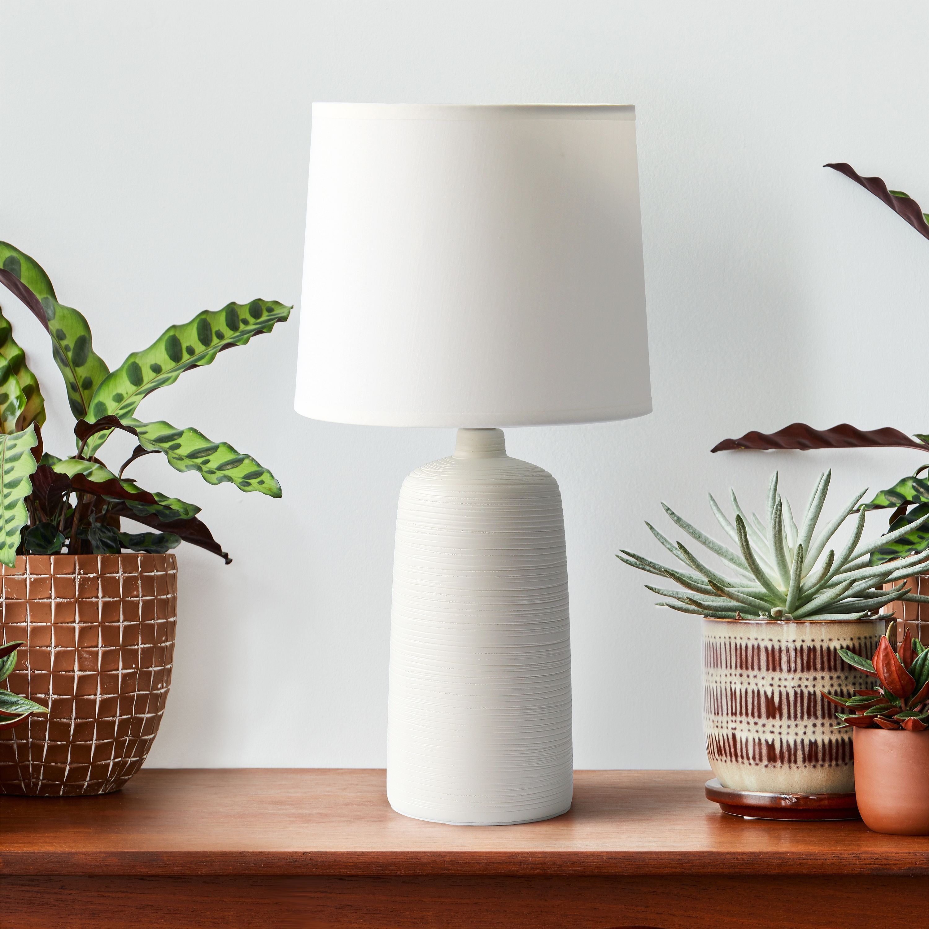 Simple Designs Textured Linear Ceramic Table Lamp - 8