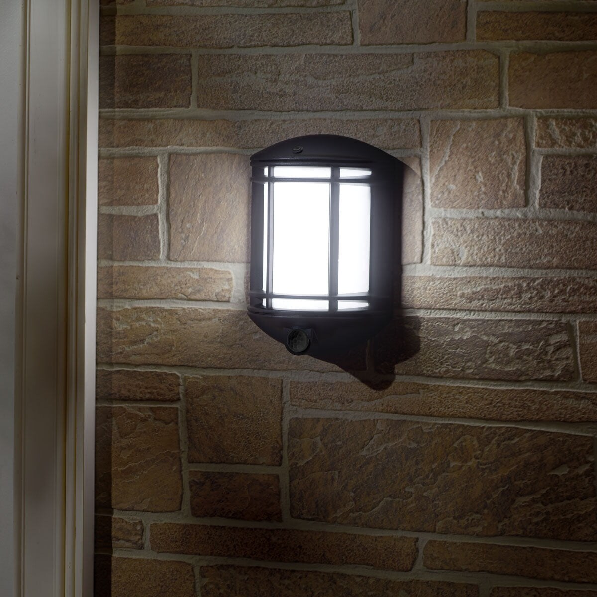 Cambridge Battery-Powered Motion Sensor Light - Mycitystee
