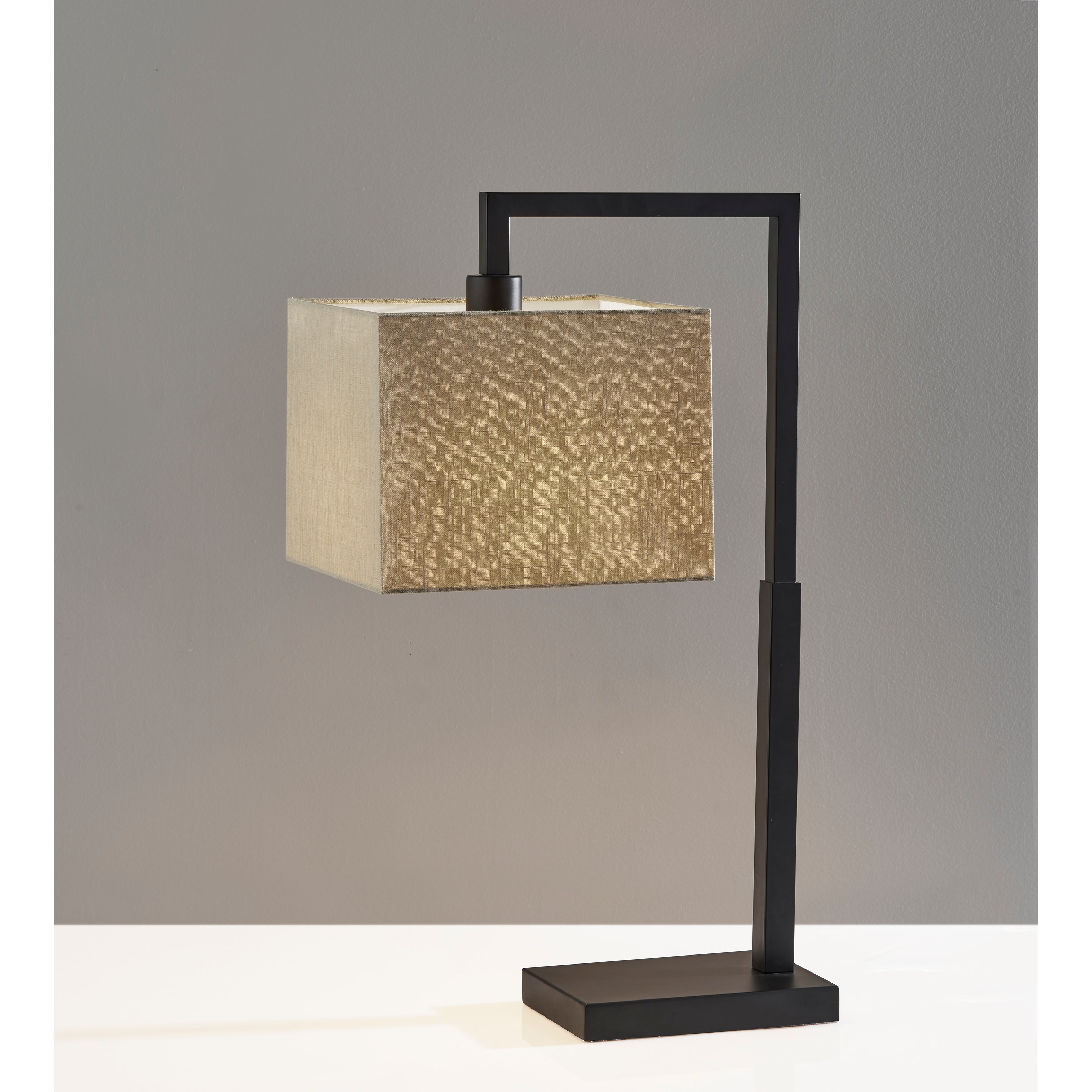 Richard Table Lamp - Mycitystee