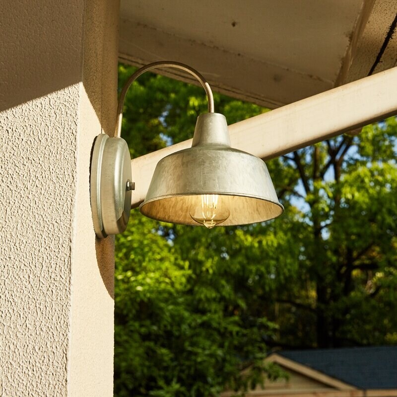1-Light Outdoor Barn Light With Galvanized finish - 10.54