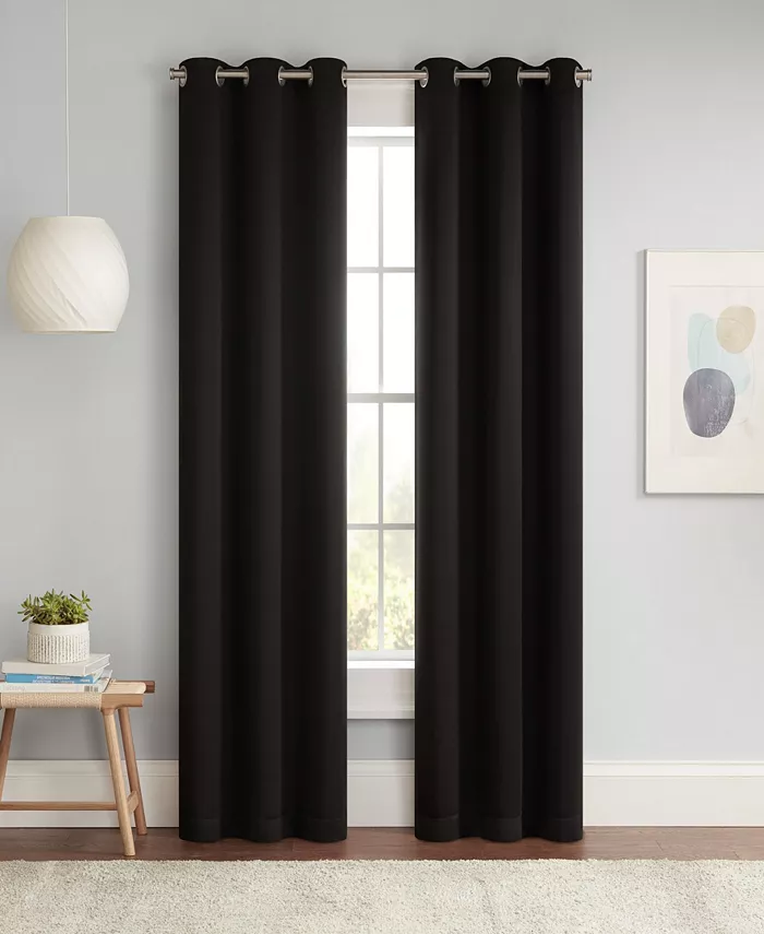 Eclipse Darrell Energy Saving Blackout Grommet Curtain Panel， 63