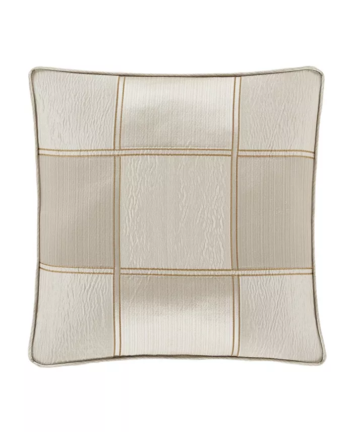 J Queen New York Brando Square Decorative Throw Pillow， 18