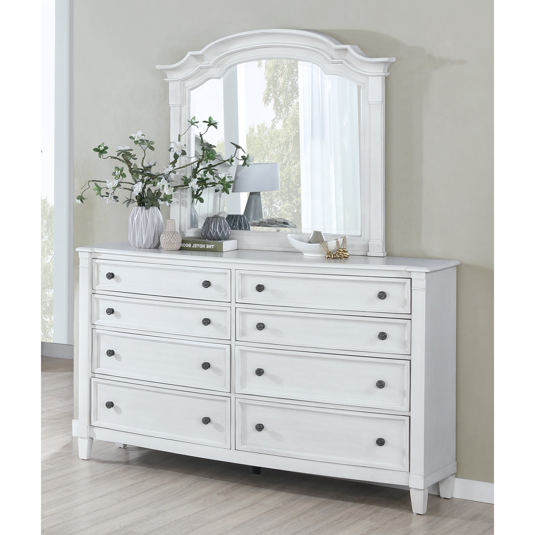 Roundhill Furniture Saline Wood Planked Style 8-Drawer Dresser with Mirror in White Finish - - 32334968 - Mycitystee