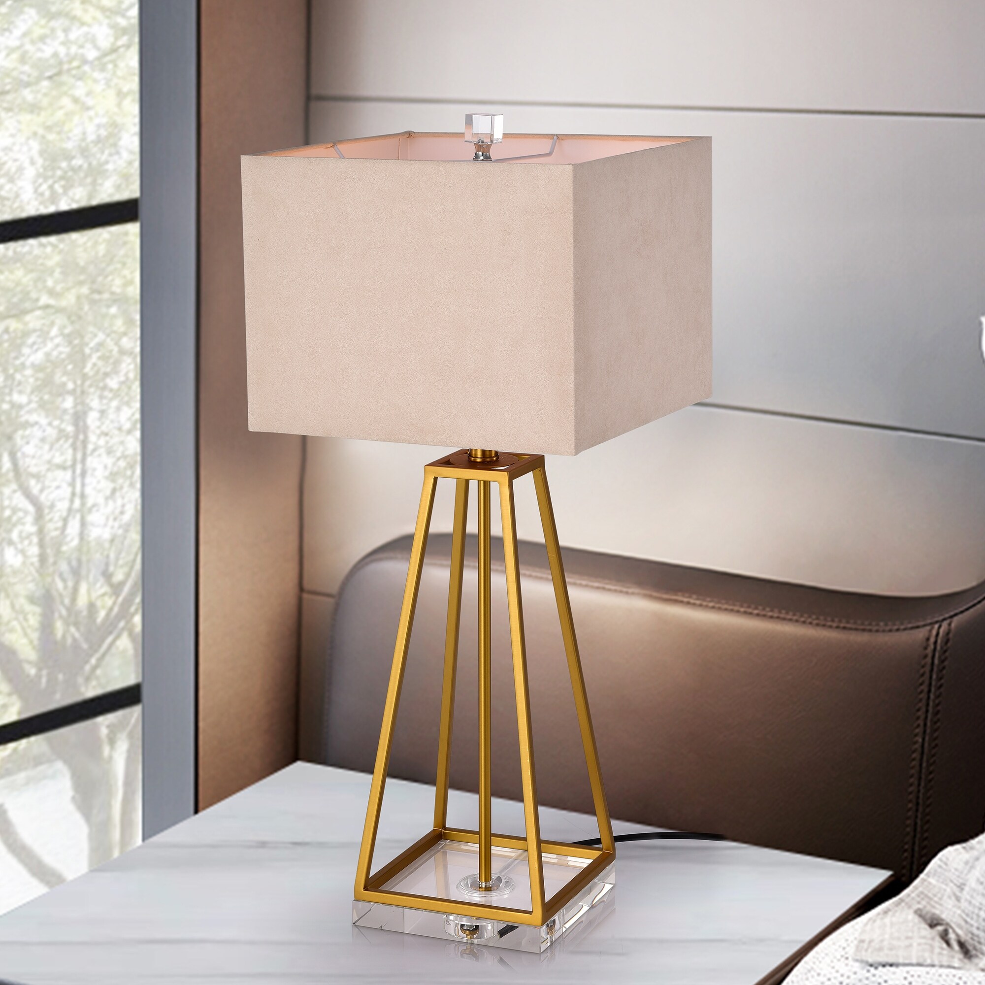 Abigale Aged Brass 1-Light Square Fabric Shade Table Lamp - Mycitystee