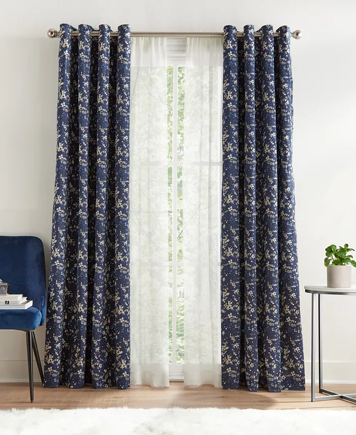Tommy Hilfiger Carine Floral Grommet Room Darkening 2-Piece Curtain Panel， 50