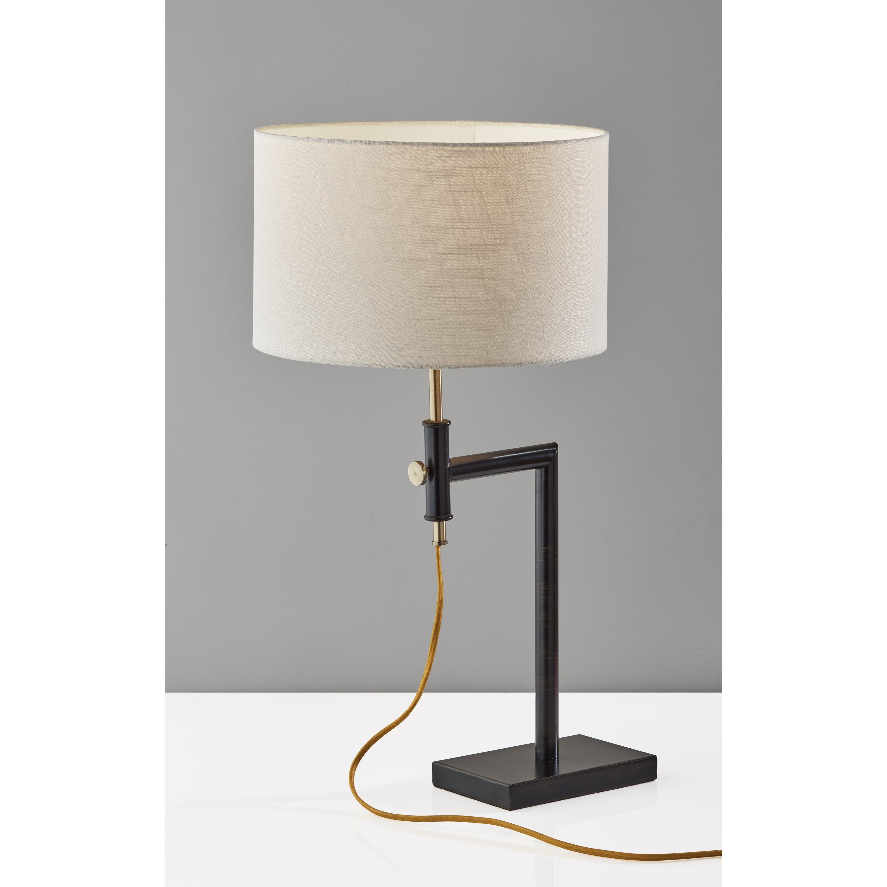 Winthrop Table Lamp - Mycitystee