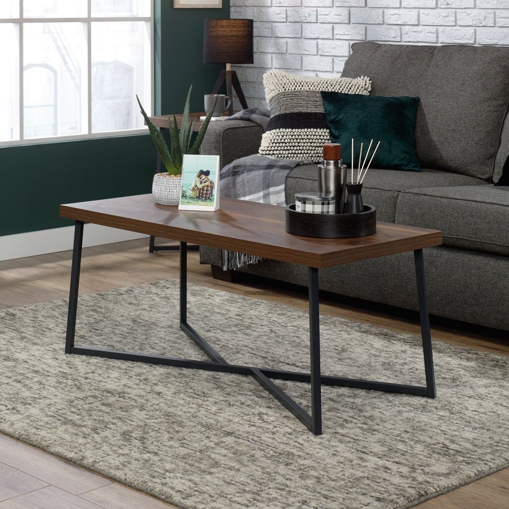 Canton Lane Metal Coffee Table， Grand Walnut/Black - Mycitystee