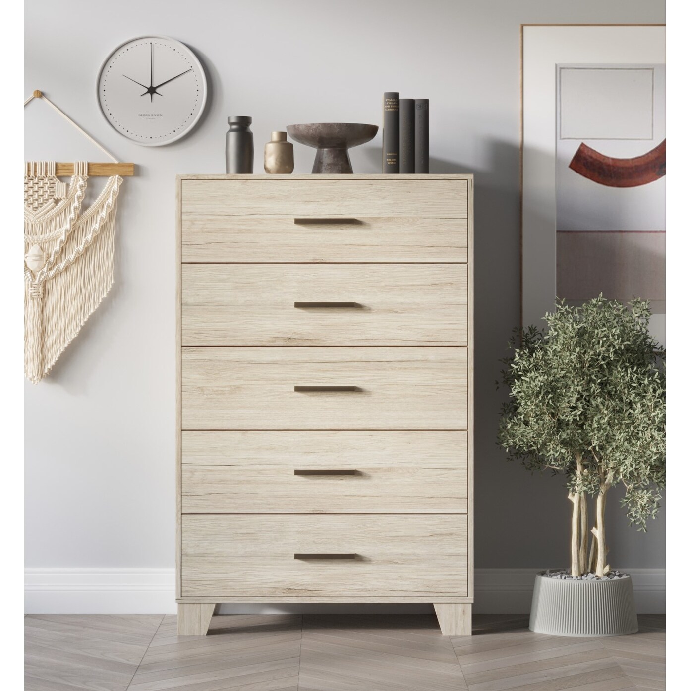 Stella Transitional Distressed Grey Finish 5-drawer Chest - - 36139606 - Mycitystee