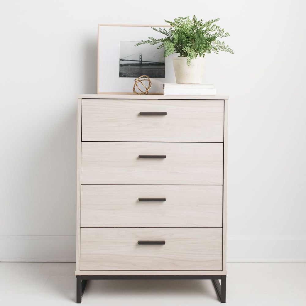 Signature Design by Ashley Socalle Light Natural Woodgrain Dresser - - 31868112 - Mycitystee
