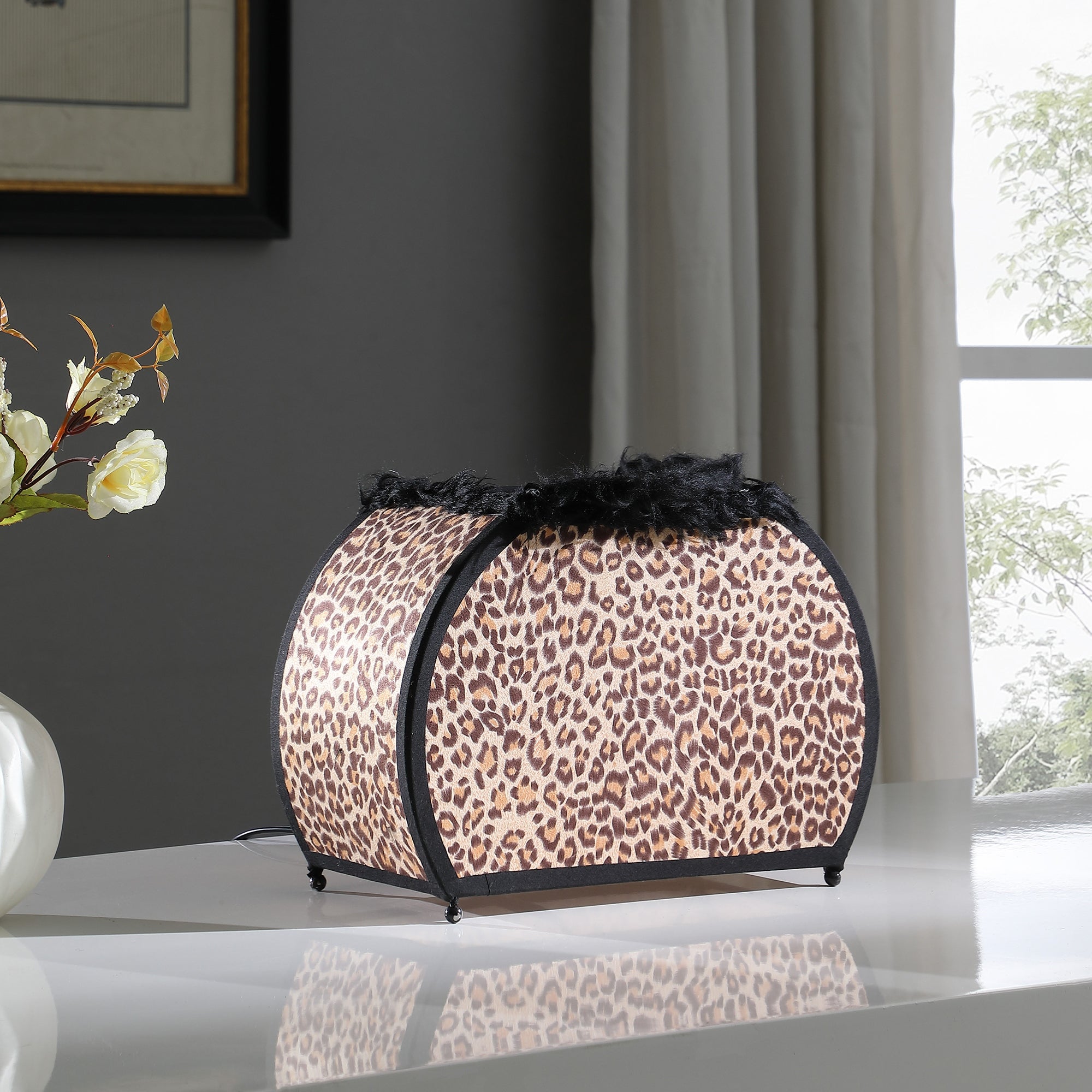 ANIMAL PRINT PURSE w/ BLACK FAUX HANDLE TABLE LAMP - Mycitystee