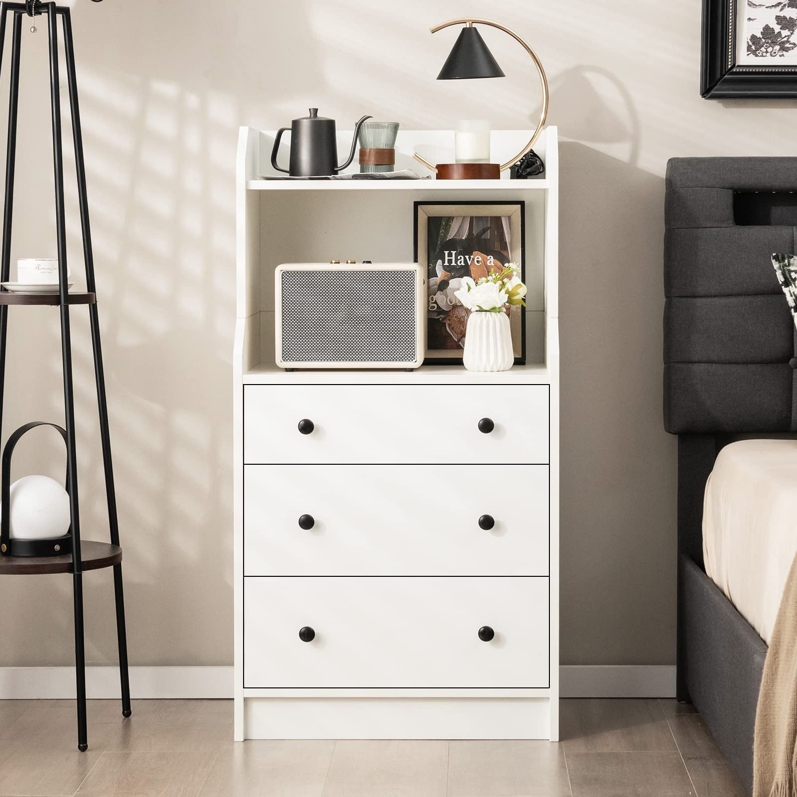 3 Drawers Dresser for Bedroom - Modern Storage Dresser Chest of Drawers with 2 Shelves，3 Pull-Out Drawers， Anti-toppling Device - - 37668772 - Mycitystee