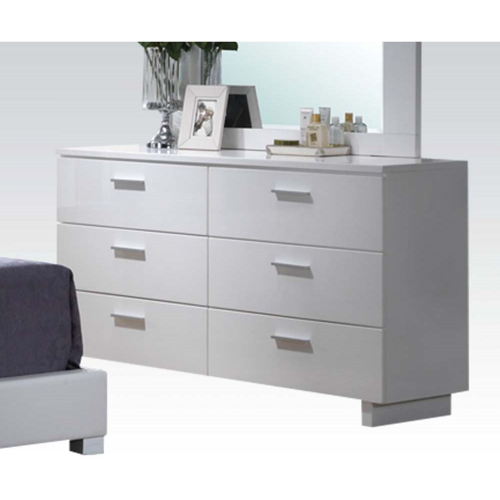 Wood 3 Tier 6 Drawers Dresser in White and Chrome Leg - - 35374231 - Mycitystee