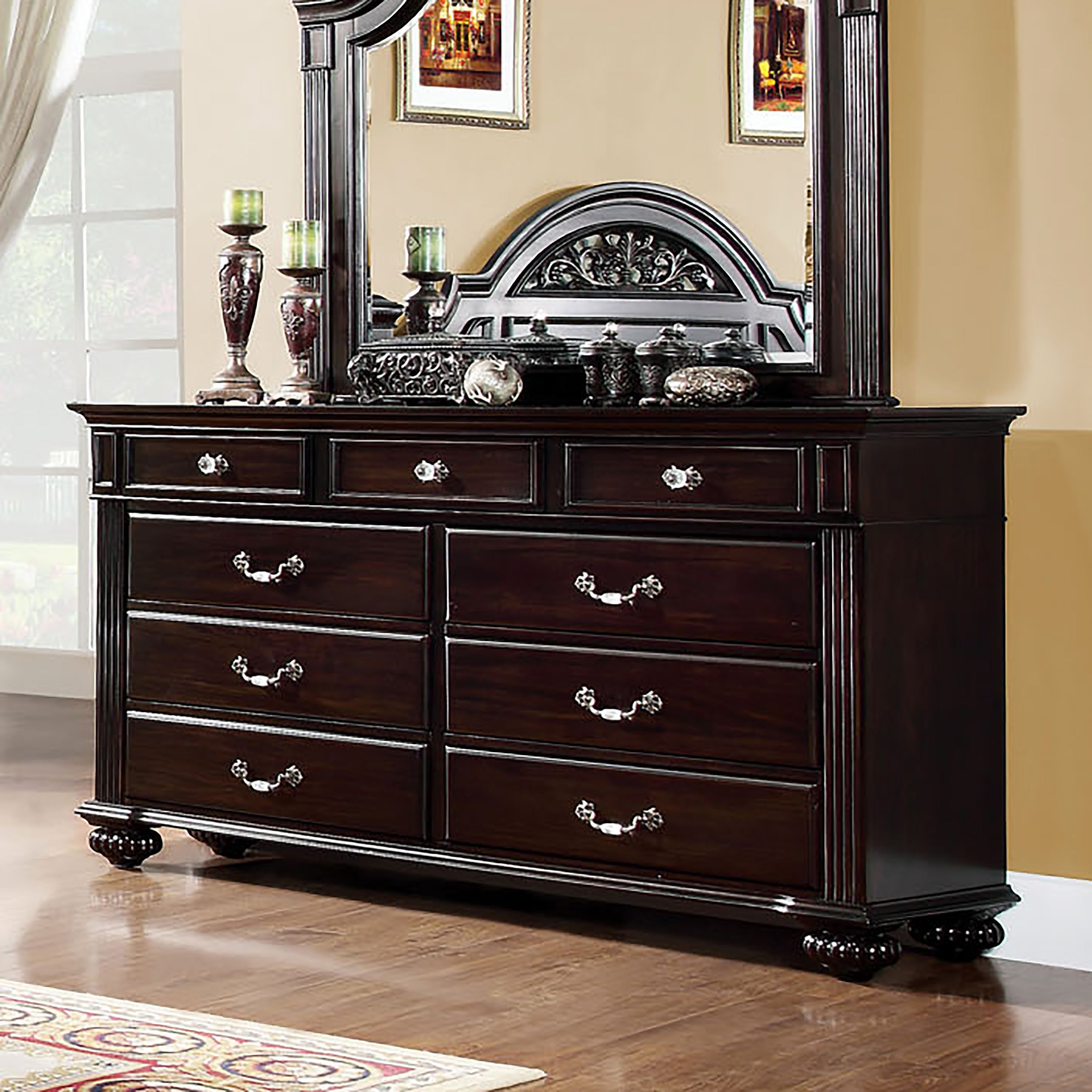 Furniture of America Vame Traditional 9-drawer Dresser - - 30709035 - Mycitystee