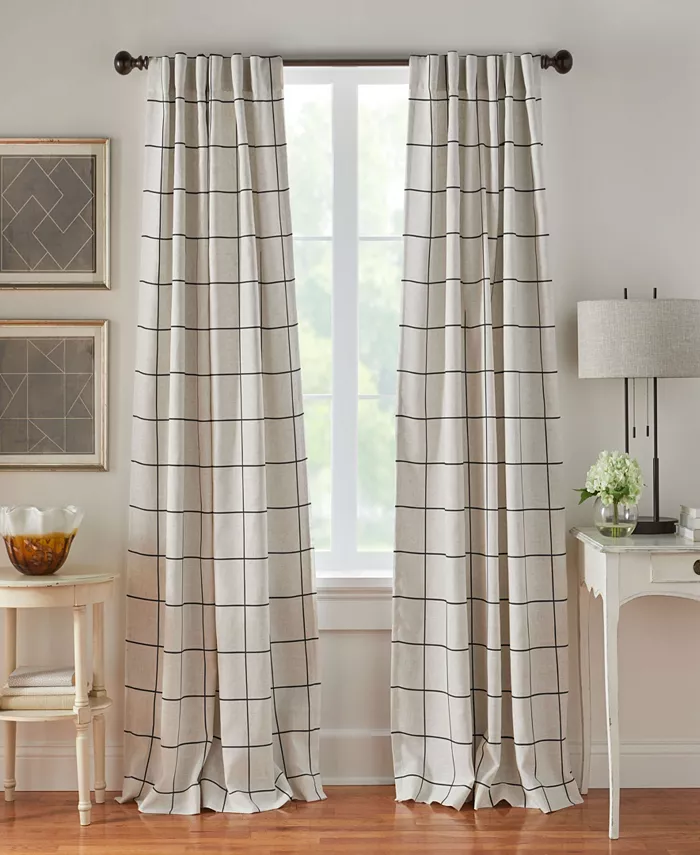 Elrene Brighton Blackout Window Curtain Panel， 52