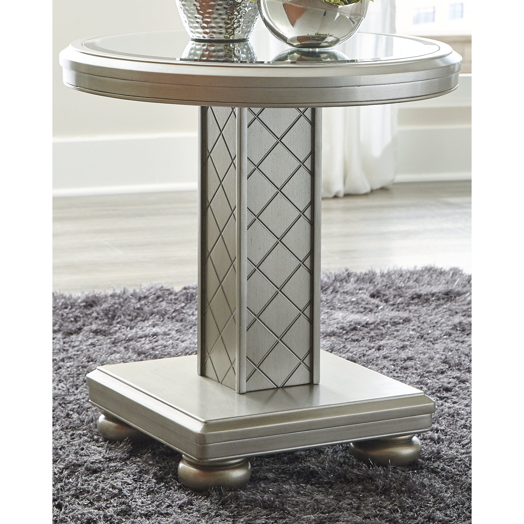 Chevanna Platinum Round End Table - Mycitystee
