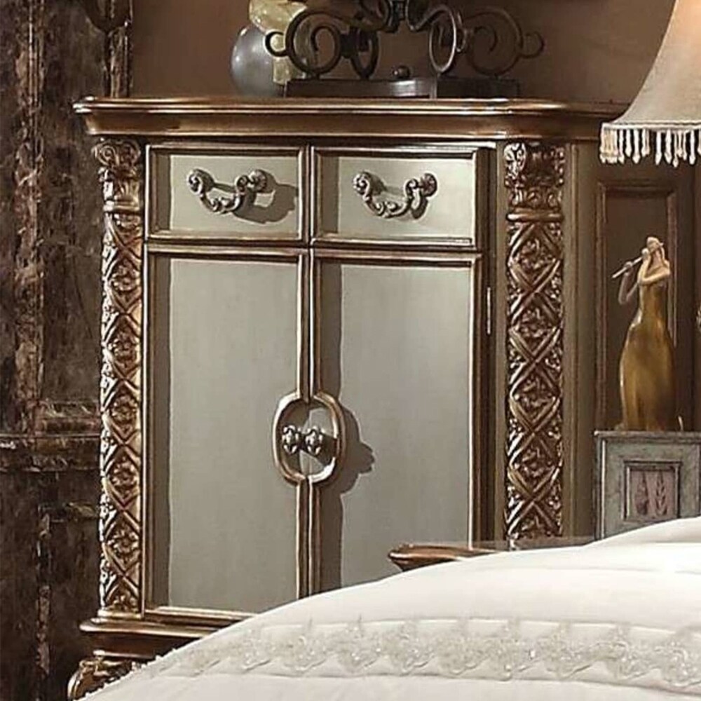 Wooden Chest with Scrolled Poster Legs， Gold And Bone White - - 36687369 - Mycitystee