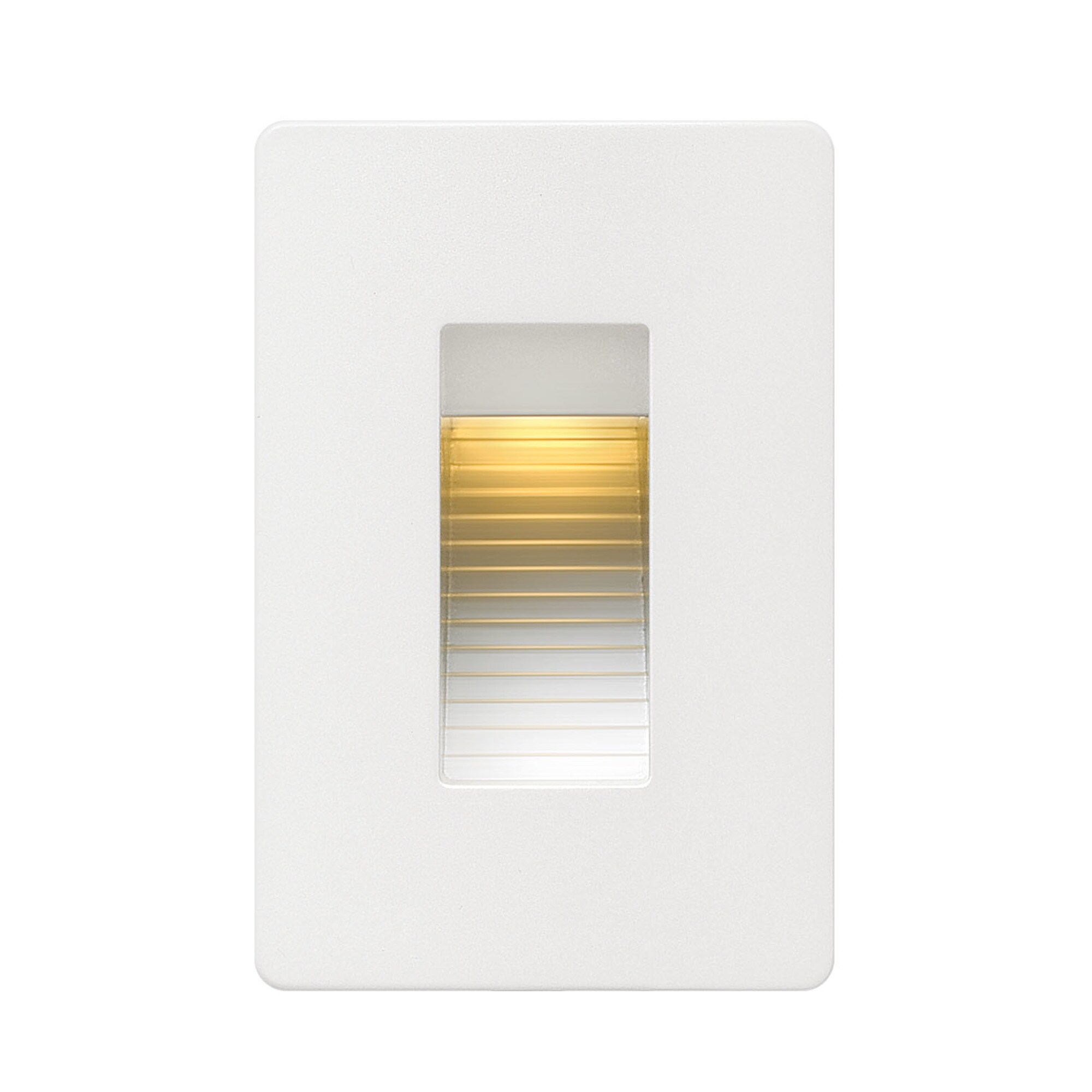 Hinkley Luna Step Light 120V Vertical 3000K - Mycitystee