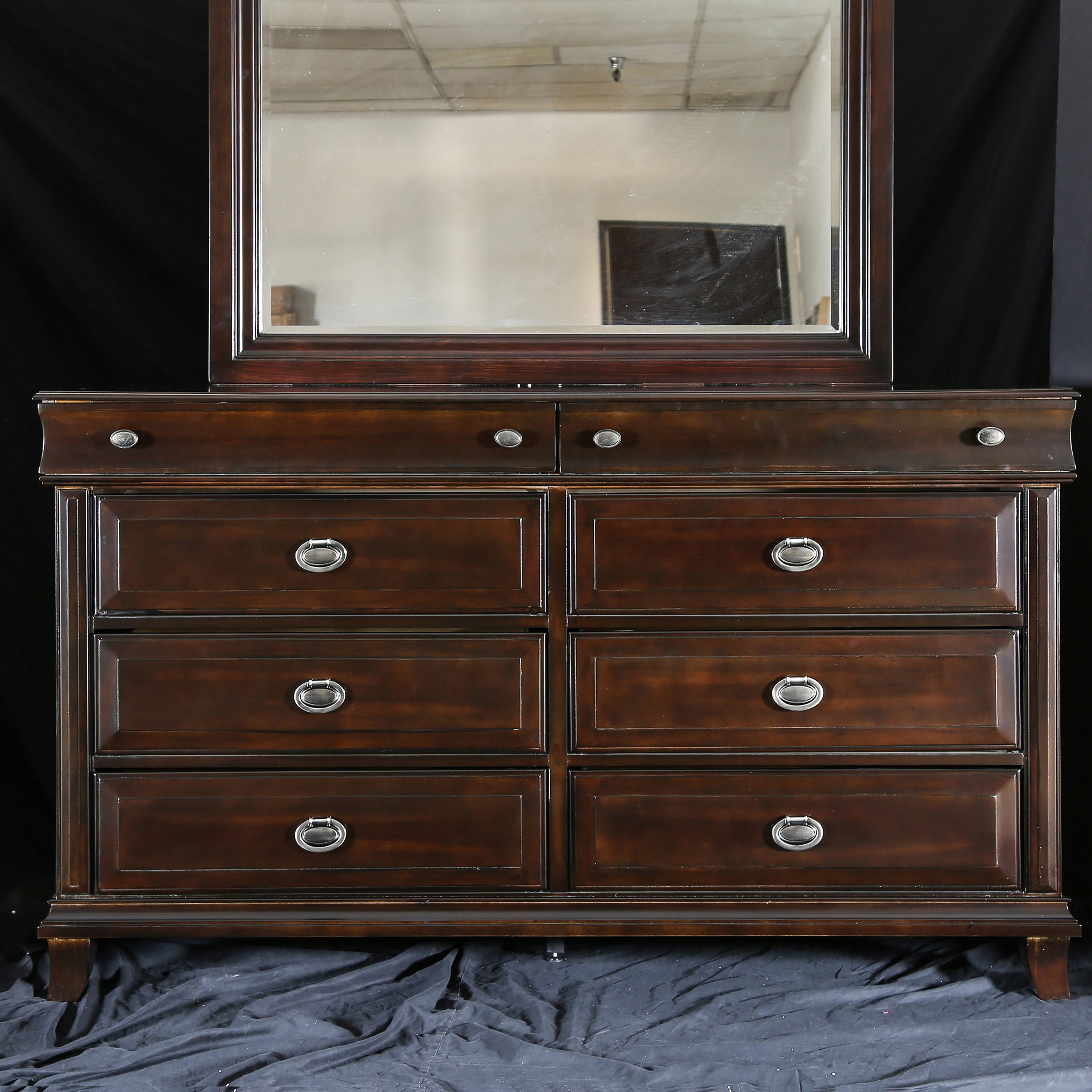 Furniture of America Dere Traditional Brown Cherry 8-drawer Dresser - - 30703598 - Mycitystee