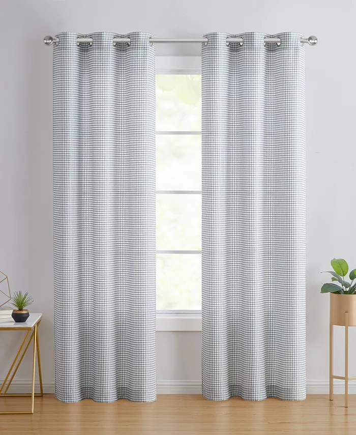 VCNY Home Hannah Grid Waffle Light Filtering 2-Piece Curtain Panel Set， 76