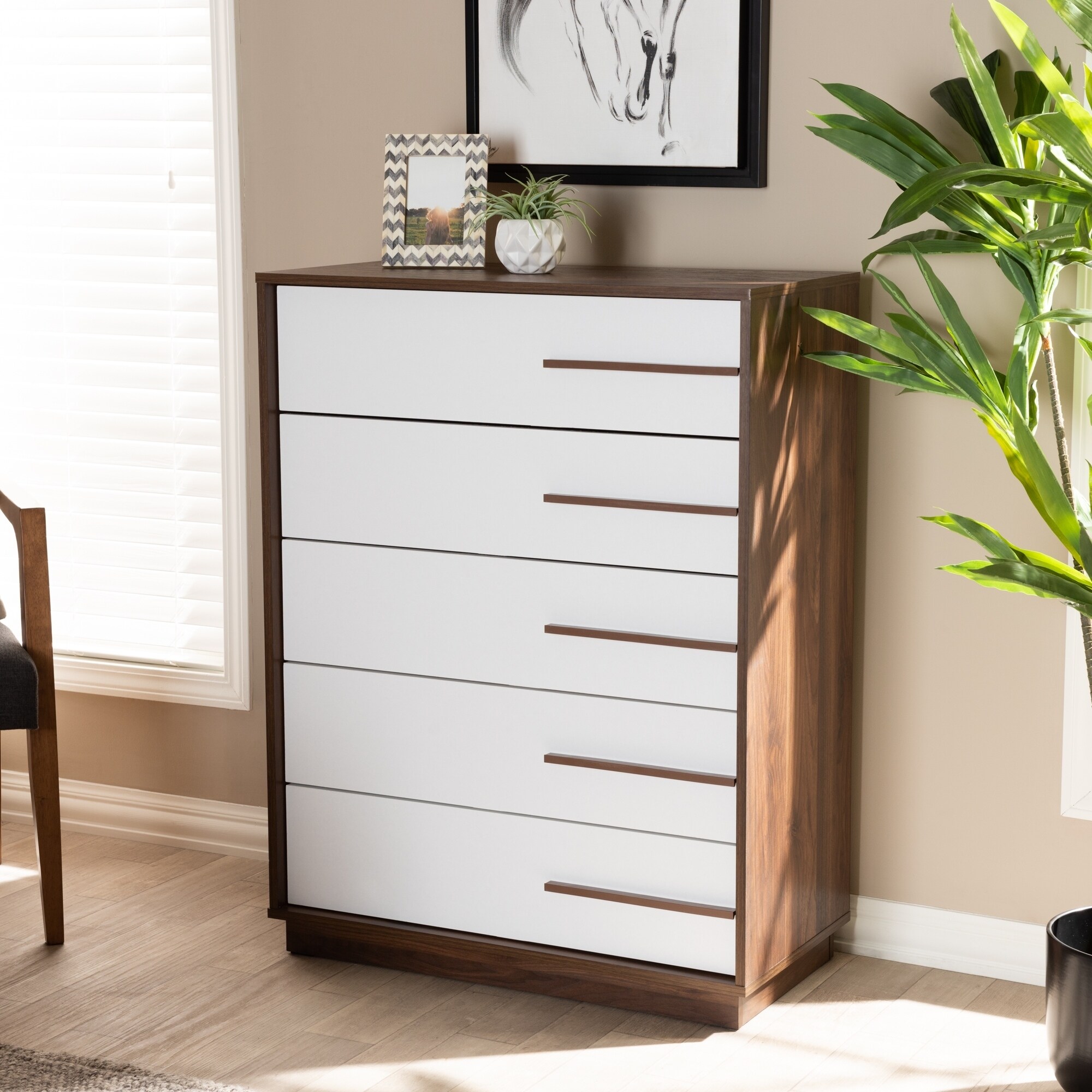 Mid-Century Modern 5-Drawer Chest - - 28560737 - Mycitystee
