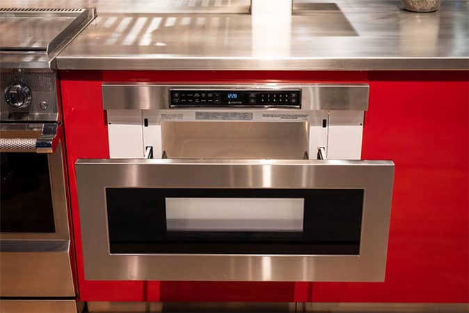 Hestan 30