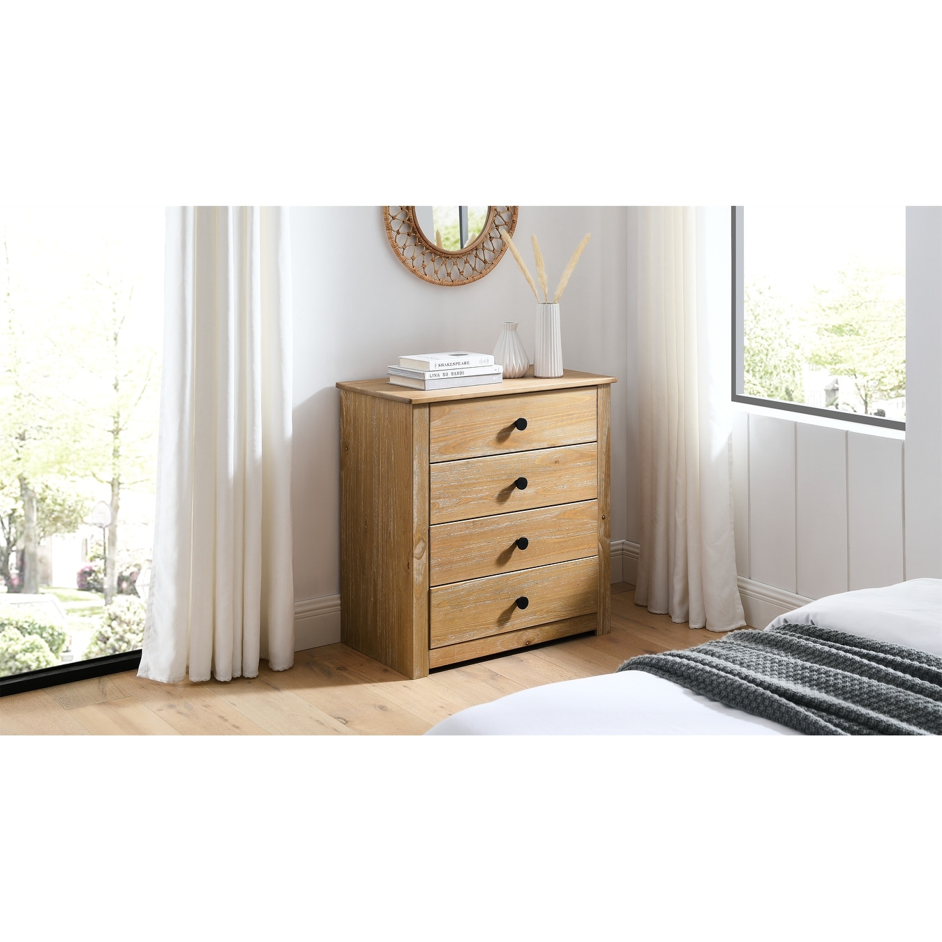 MUSEHOMEINC Rustic Wooden 4 Drawer Dresser with Matte Black Round Knobs， Farmhouse Solid Wood Tall Drawer Dresser for Bedroom - - 36762595 - Mycitystee