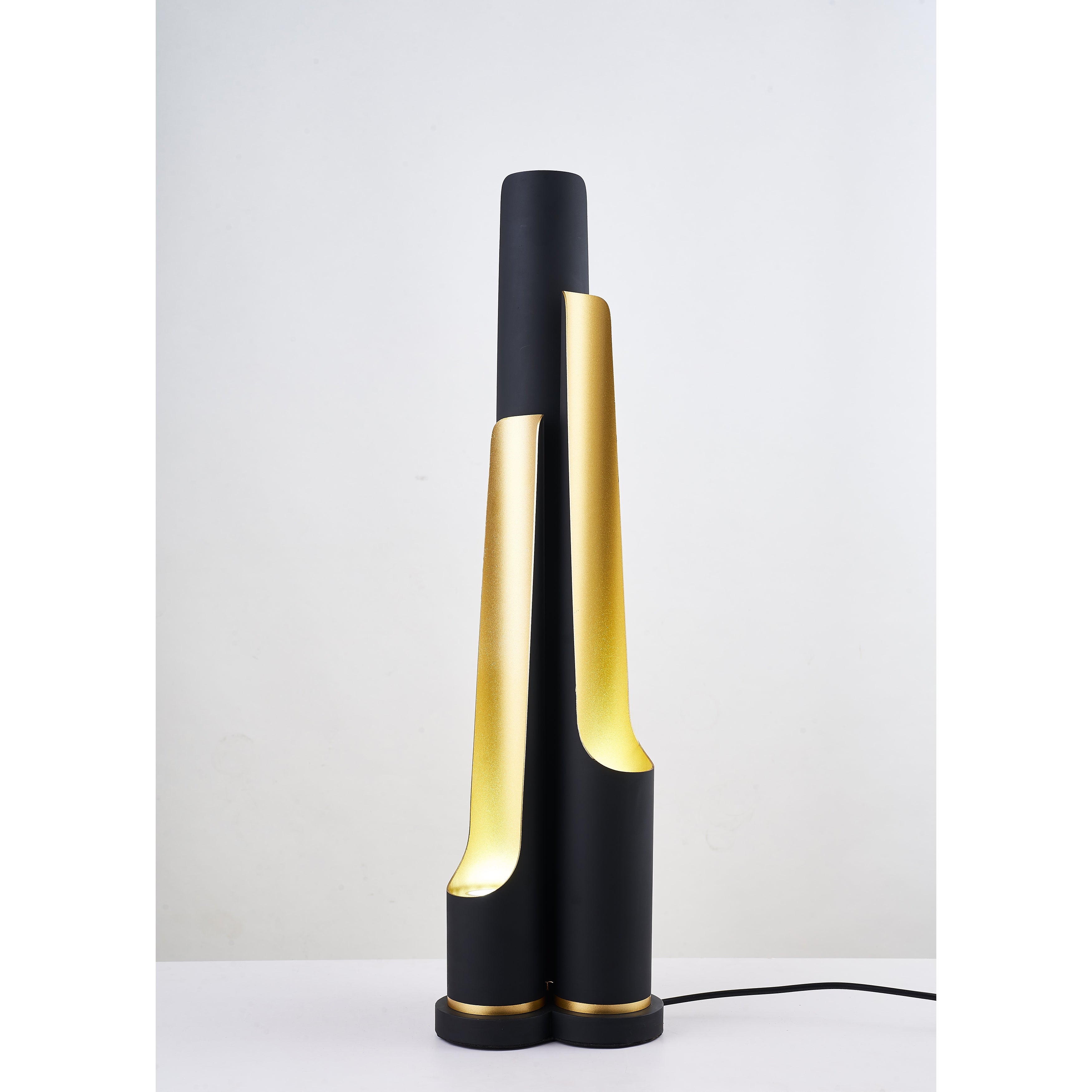 Matte Black Table Lamp With Gold Interior - Mycitystee