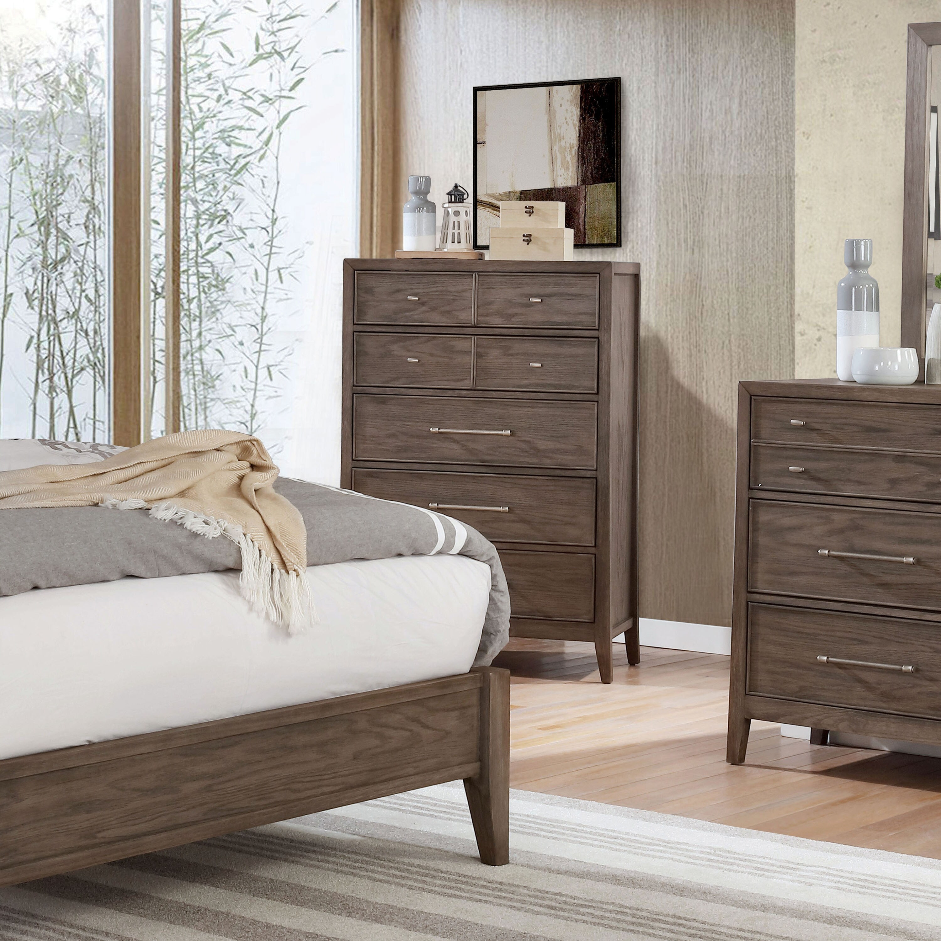 Furniture of America Wria Rustic Warm Grey Solid Wood 5-drawer Chest - - 30977988 - Mycitystee