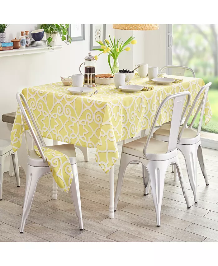 Elrene Chase Geometric Stain Resistant Indoor Outdoor 60