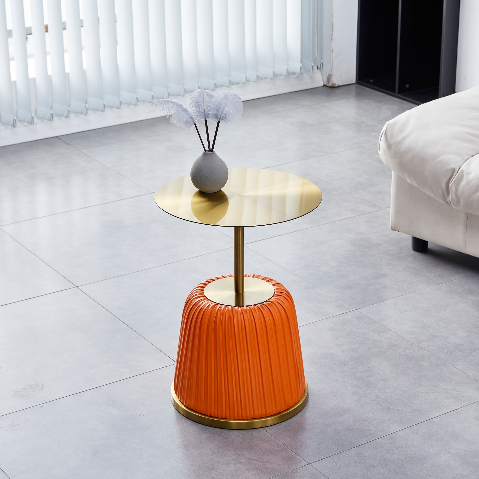 Round Side Table with Luxury Gold Top - Mycitystee
