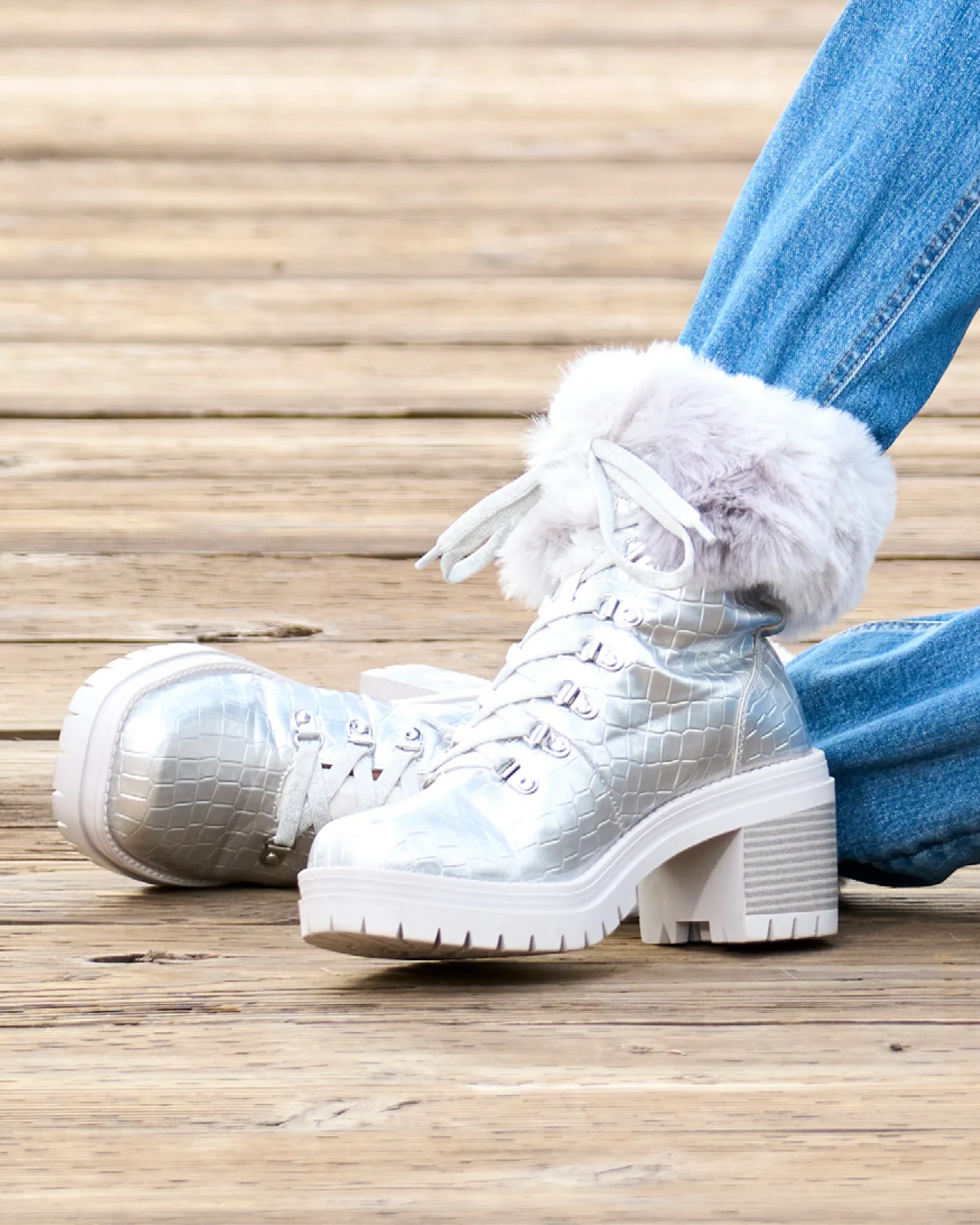 Croco Fur Lace Up Bootie Silver - Mycitystee