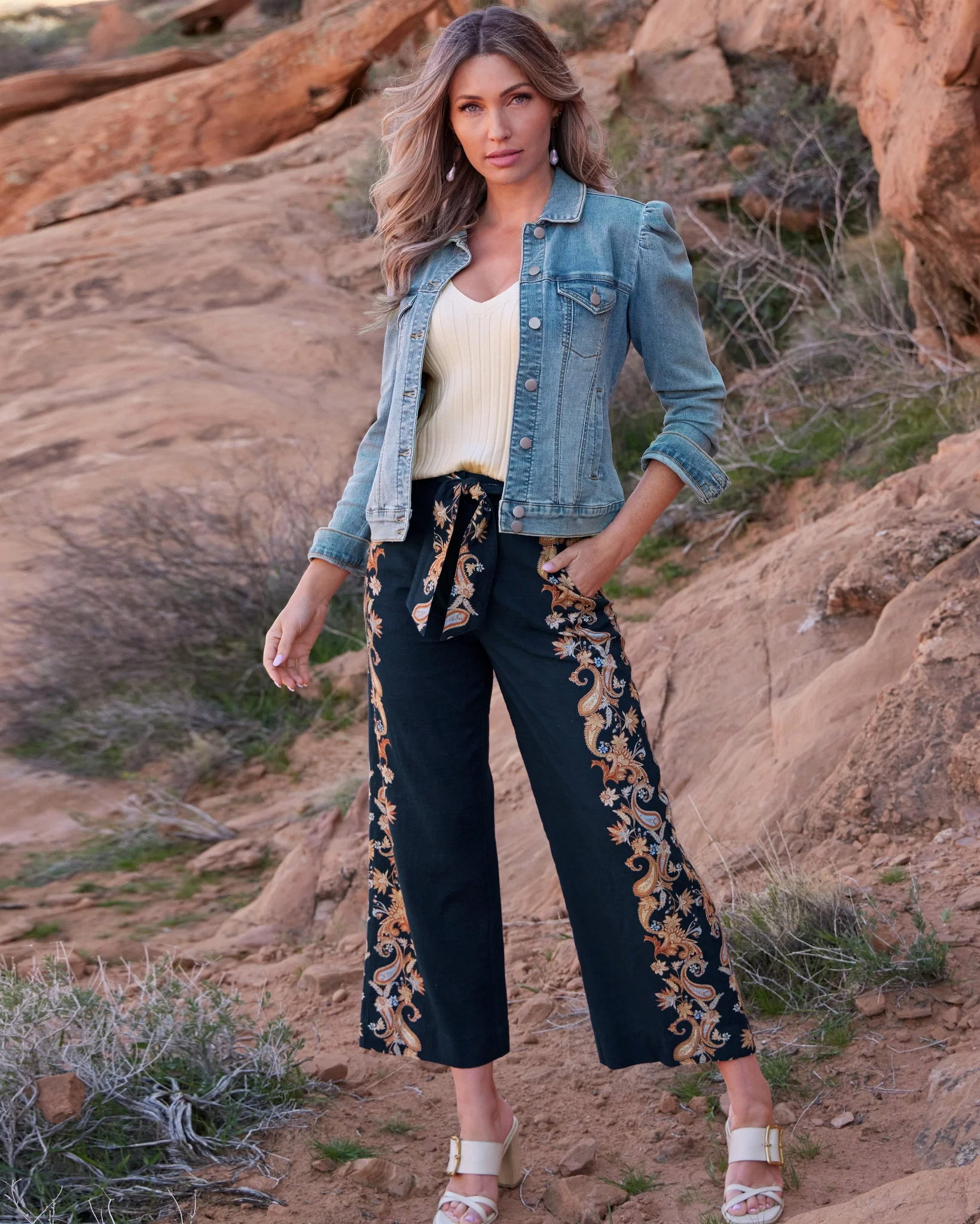 Paisley Scroll Belted Pull On Crop Pant Navy - Mycitystee