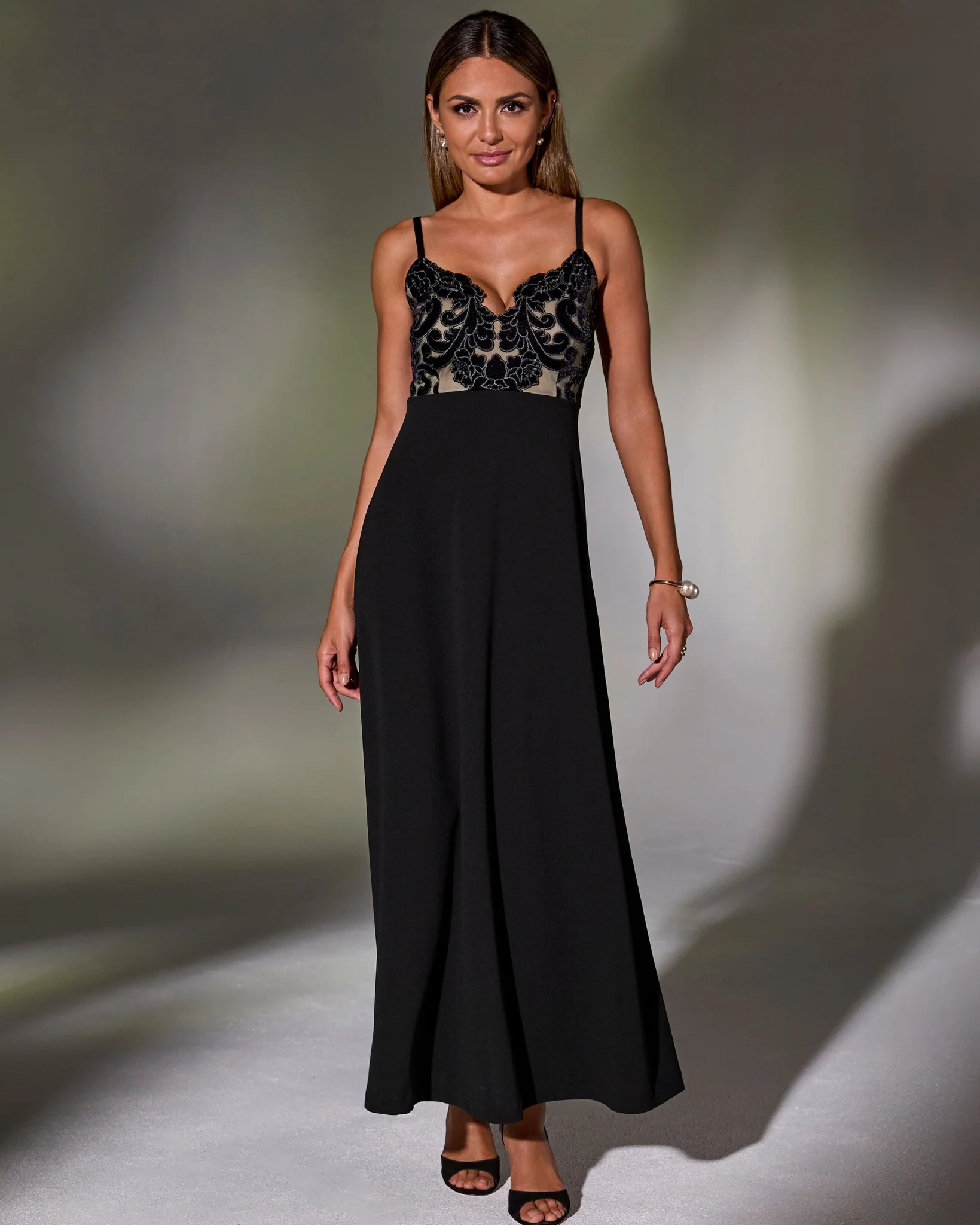 Floral Velvet Bodice A-Line Maxi Dress Black - Mycitystee