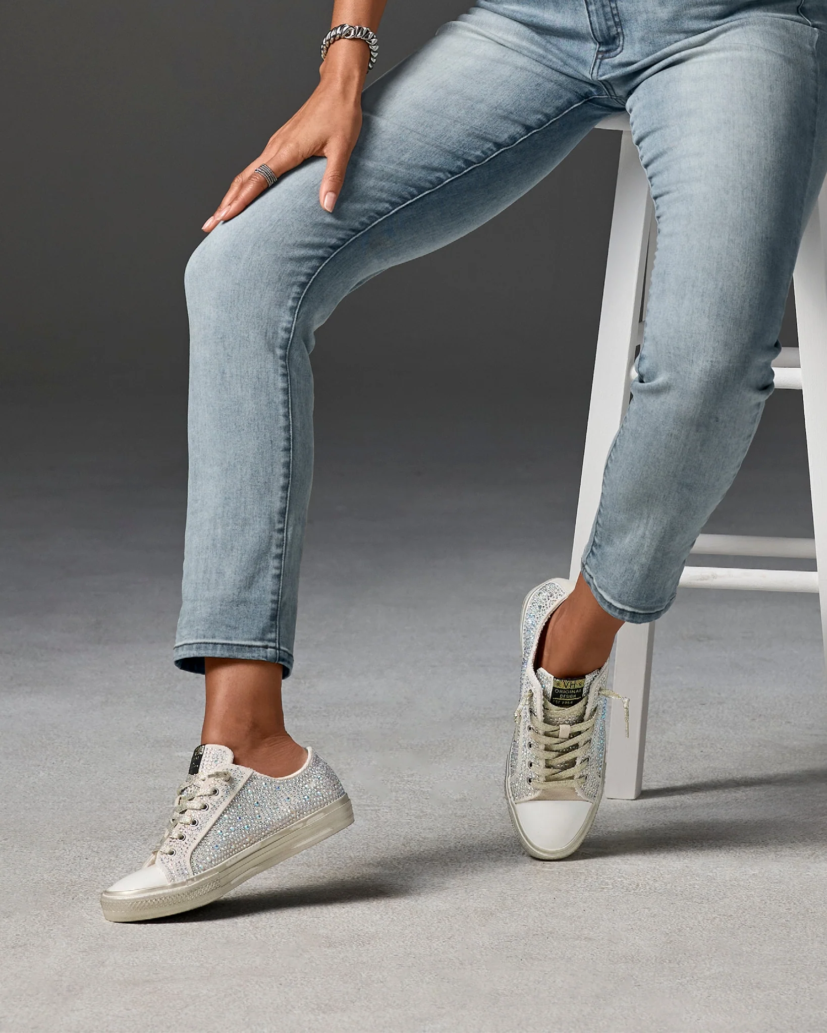 Rhinestone Embellished Sneaker Gold - Mycitystee