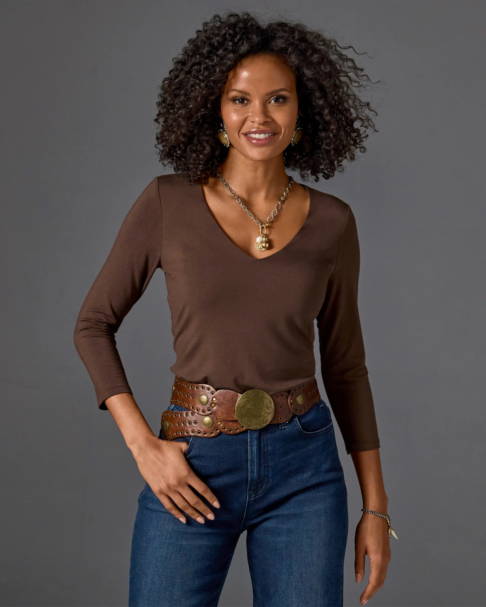 So Effortless Three Quarter Sleeve V Neck Coffee Bean - Mycitystee
