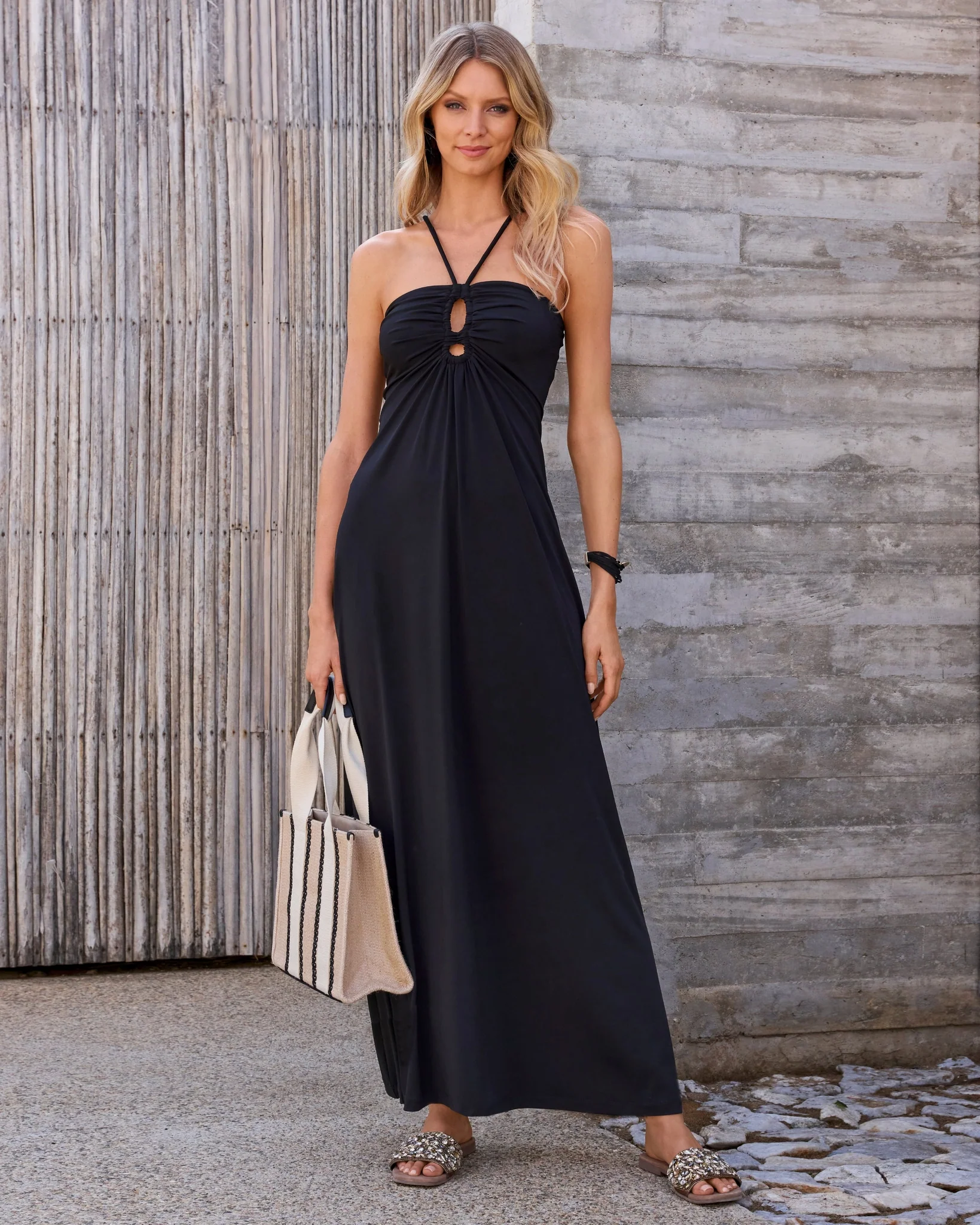 Keyhole Halter Maxi Dress Black - Mycitystee